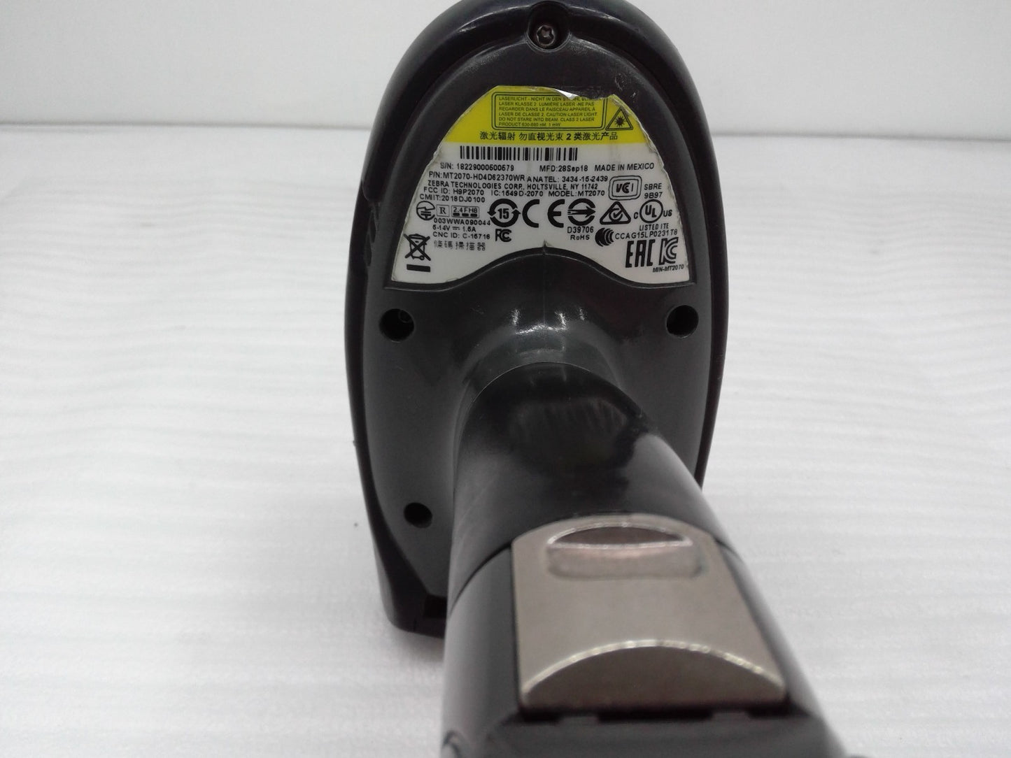 Motorola Symbol Barcode Scanner MT2070 -HD4D62370WR STB2078