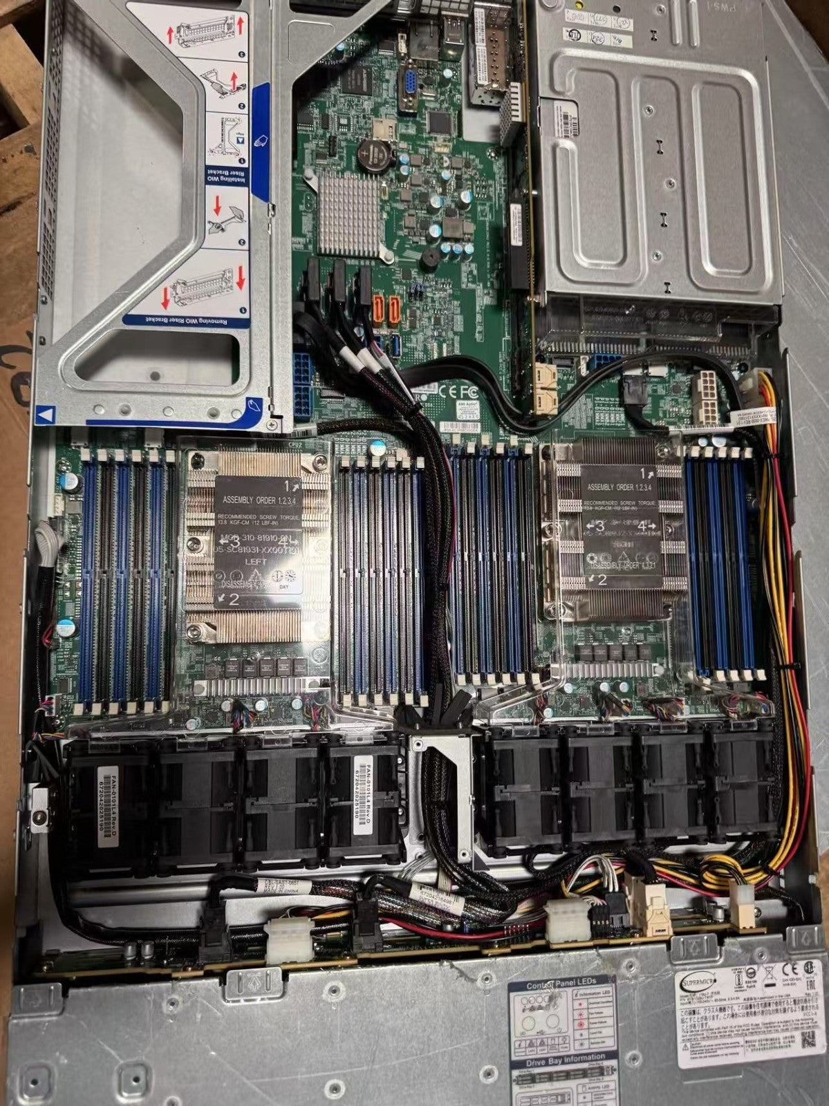 SuperMicro CSE-119U 1U Server 10 BAY 2.5" 2x750W Barebone