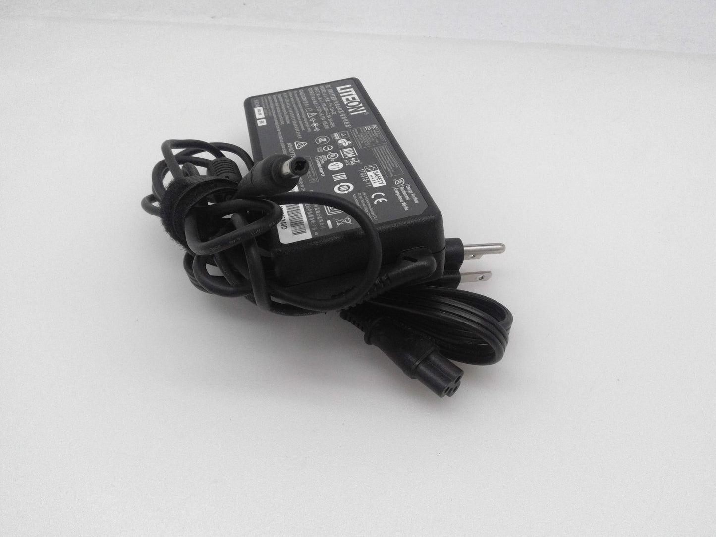 Genuine Liteon PA-1131-72 AC Adaper 20V 6.75A 135W 5.5*2.5mm Power Supply