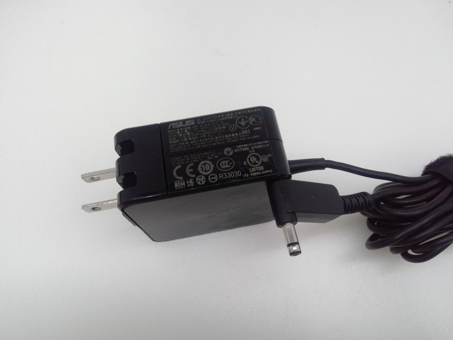 Genuine OEM 45W 19V 2.37A 4.0mm For Asus Zenbook UX331U ADP-45AW A AC Adapter