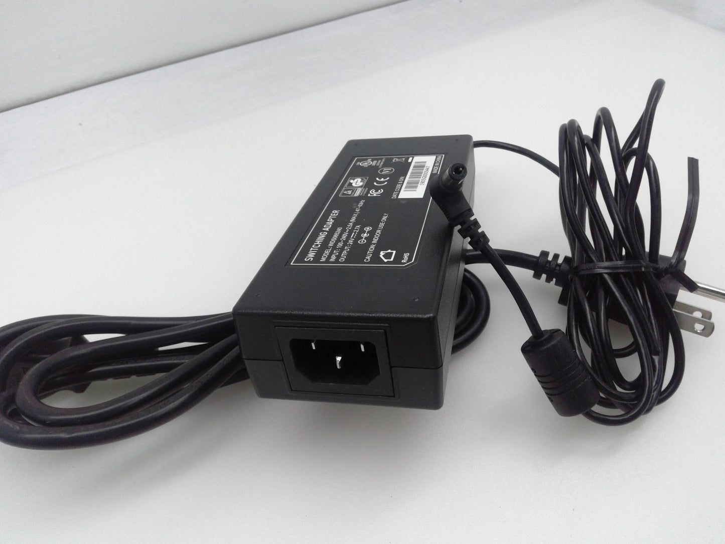 Switching adapter Mode Power Supply Model WDS065240 24V 2.7A