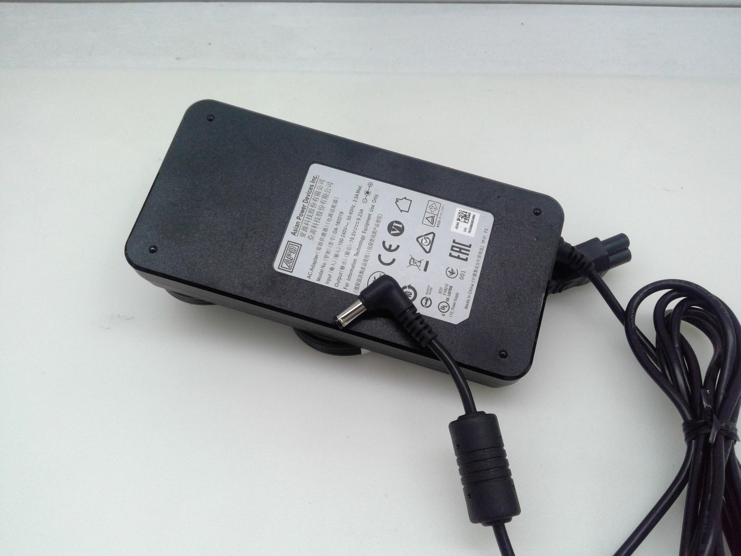 Genuine APD DA-180D19 5.5*2.5mm 19.5V 9.23A 180W Power Supply Adapter Charger
