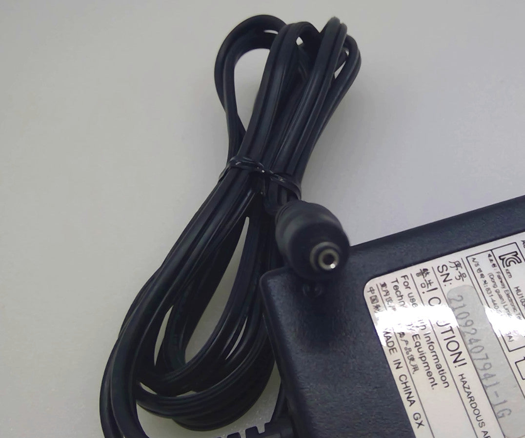 SMP VE20-050 1G AC/DC Power Adapter 5V 3A 15W Part No. 450023