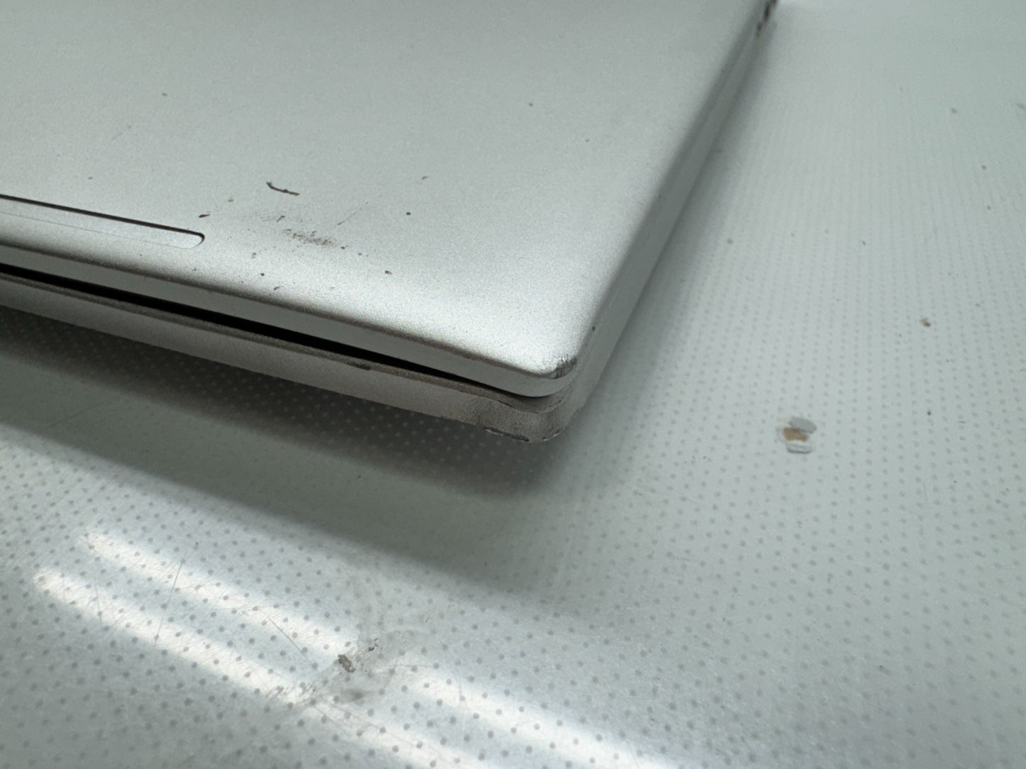HP Pavilion 14-dv1097nr i7-1195G7@2.90GHz 16G RAM 256G SSD W/AC Window 11 *READ*