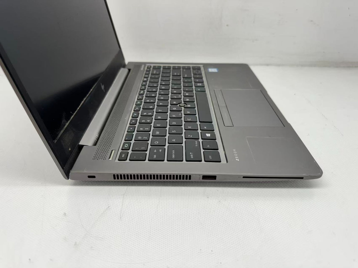 HP ZBook 14u G6 14" i7-8665U@1.9GHz 16G 256G SSD AMD WX3200 Win 11 **READ**