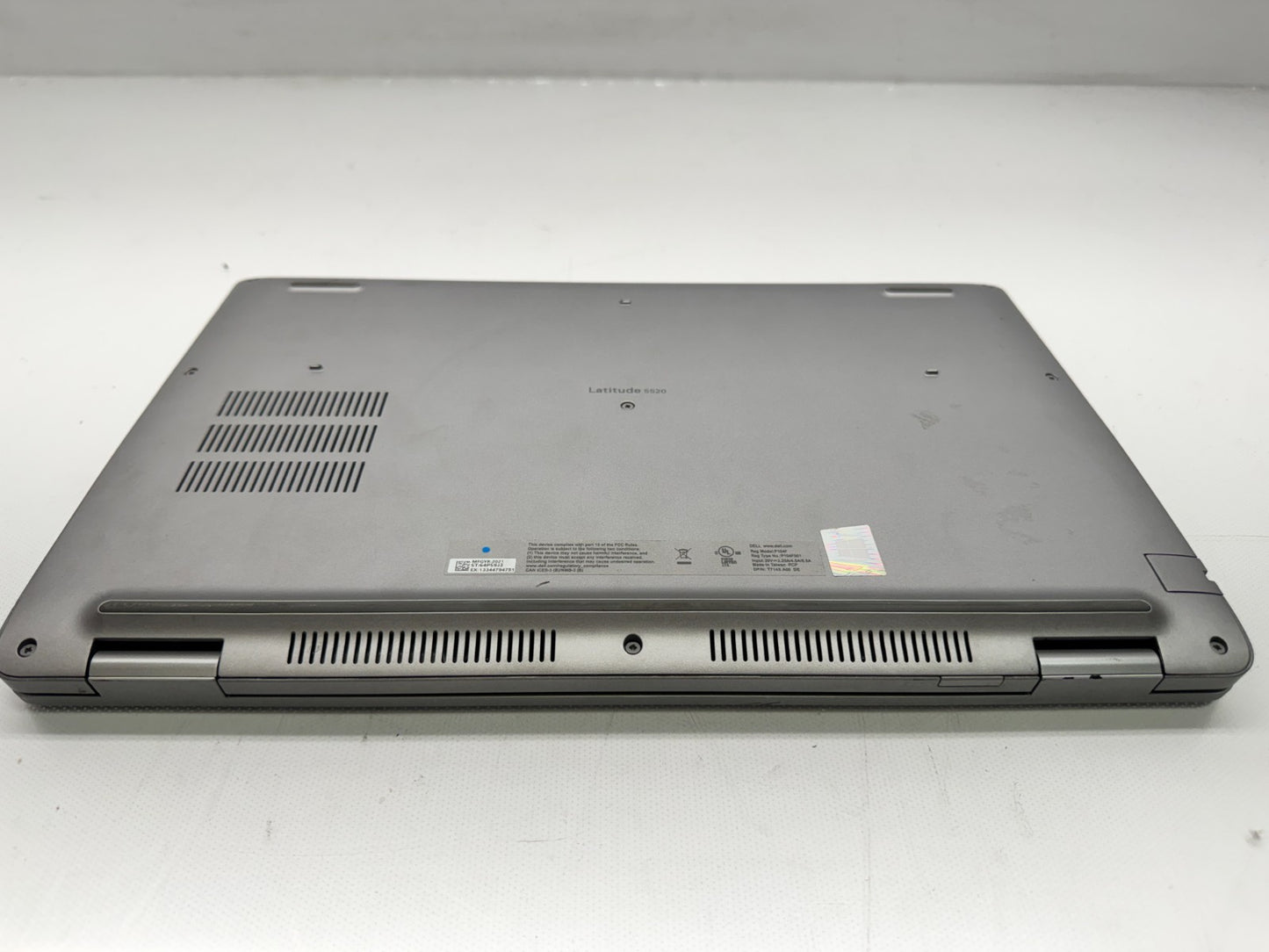 Dell Latitude 5520 15.6" Laptop i7-1185G7@3.0GHz 16G RAM 256G SSD W/AC*READ*