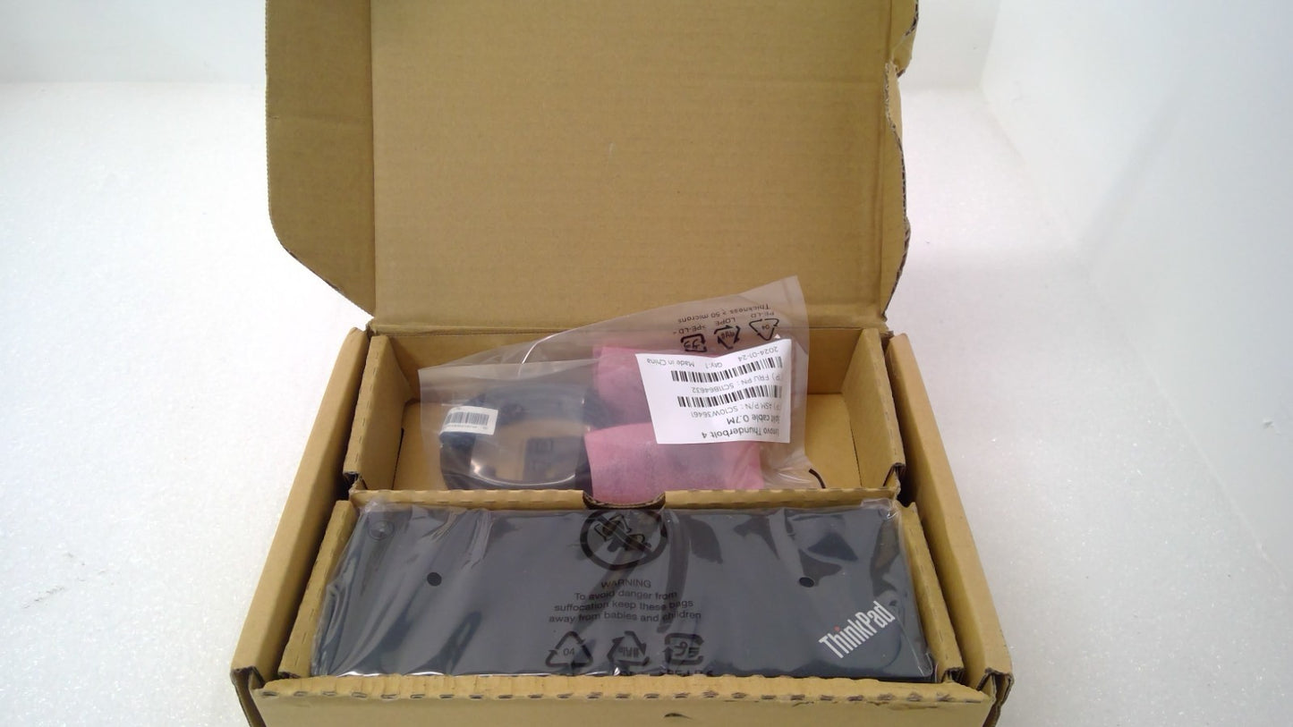 Lenovo ThinkPad Universal Thunderbolt Dock 40B00135US DK2131 Docking Station