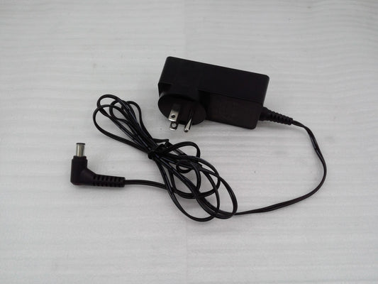 LG Monitor AC Adapter ADS-40FSG-19  ADS-25FSF-19 19025GPCU-1 AD2139620 19V 1.3A