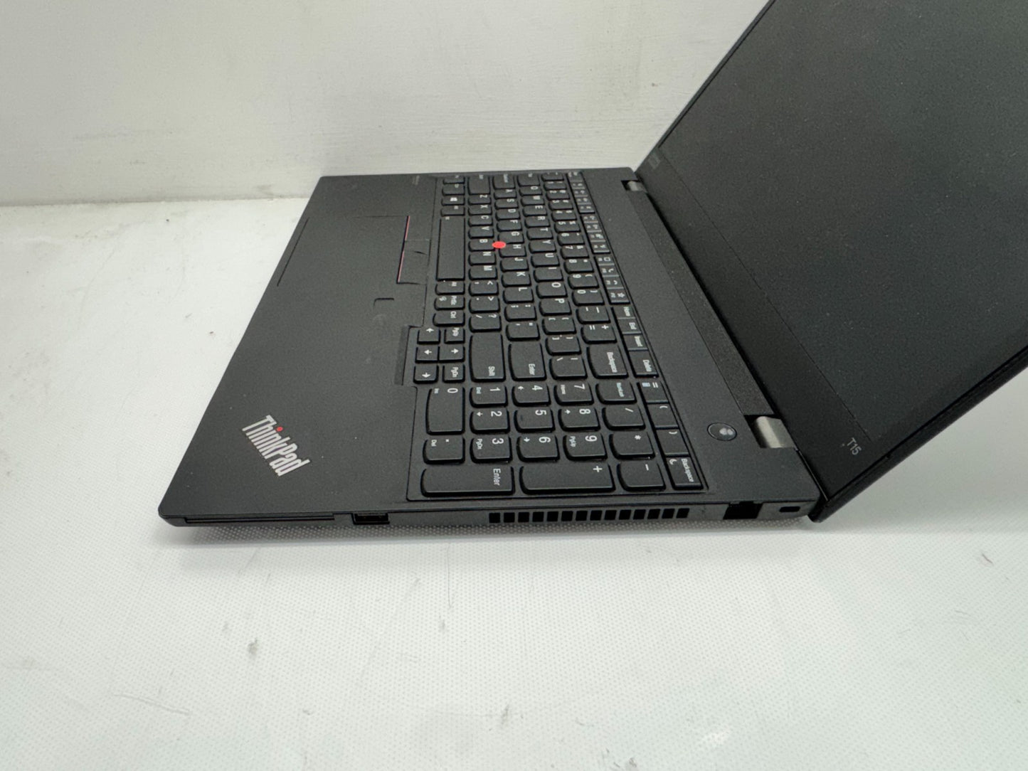 Lenovo ThinkPad T15 Gen 2 15.6" Intel i5-1135G7@2.4GHz 16GB DDR4 256G *READ*