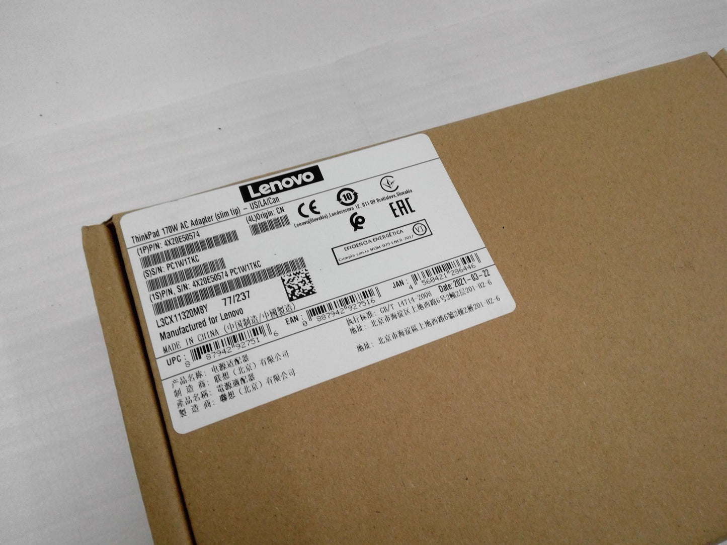 Brand New  Lenovo 4X20E50574 ThinkPad 170W AC Adapter