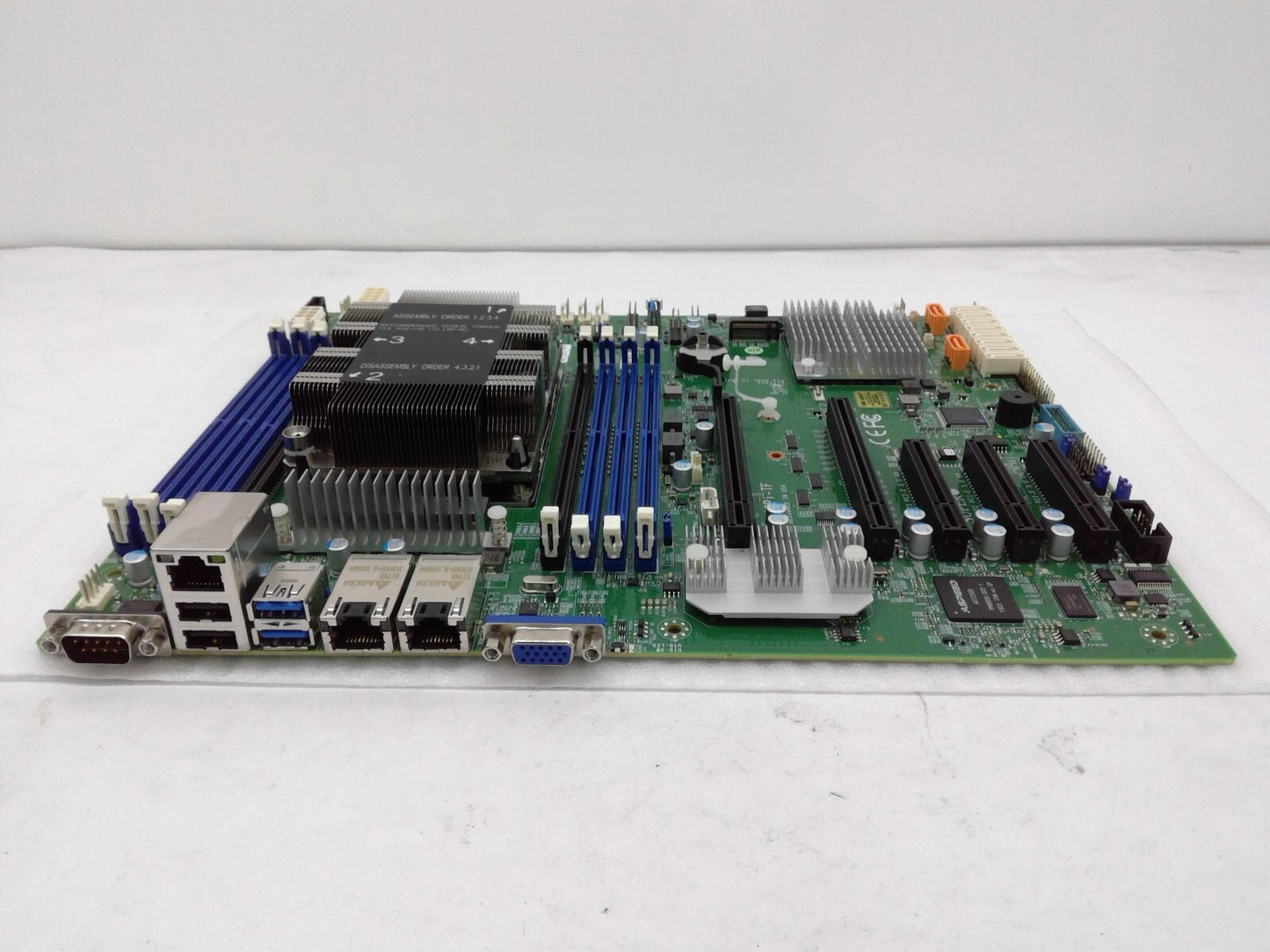 Supermicro X11SPi-TF Socket LGA3674 DDR4 W/Heatsink Motherboard
