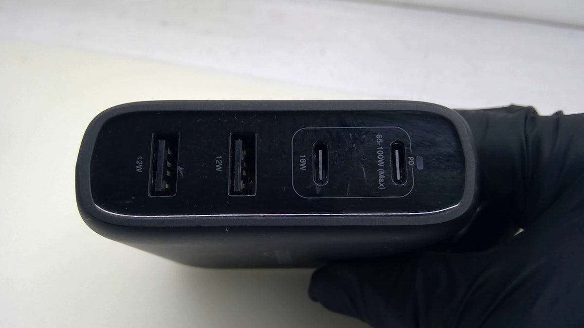 Genuine Amazon Basics B087MDYP24 100W 4-Port USB-C Wall Charger 2 Cables