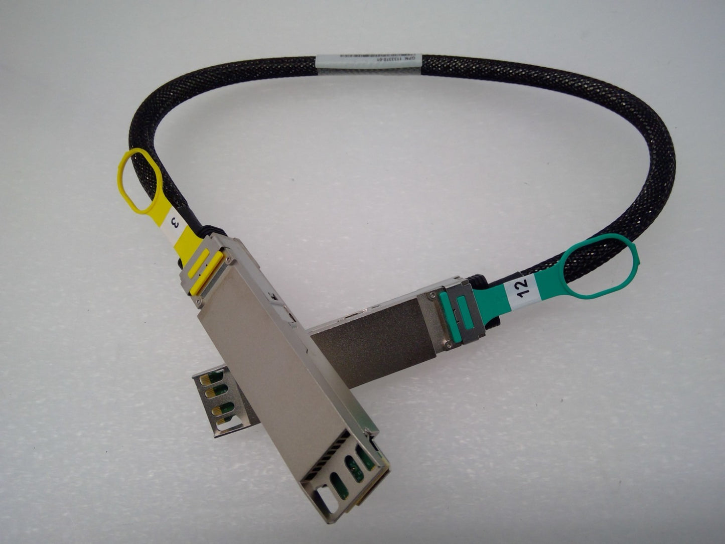 Amphenol 400G QSFP-DD DAC 0.65M 30AWG 1133370-01 Passive High Speed Cable
