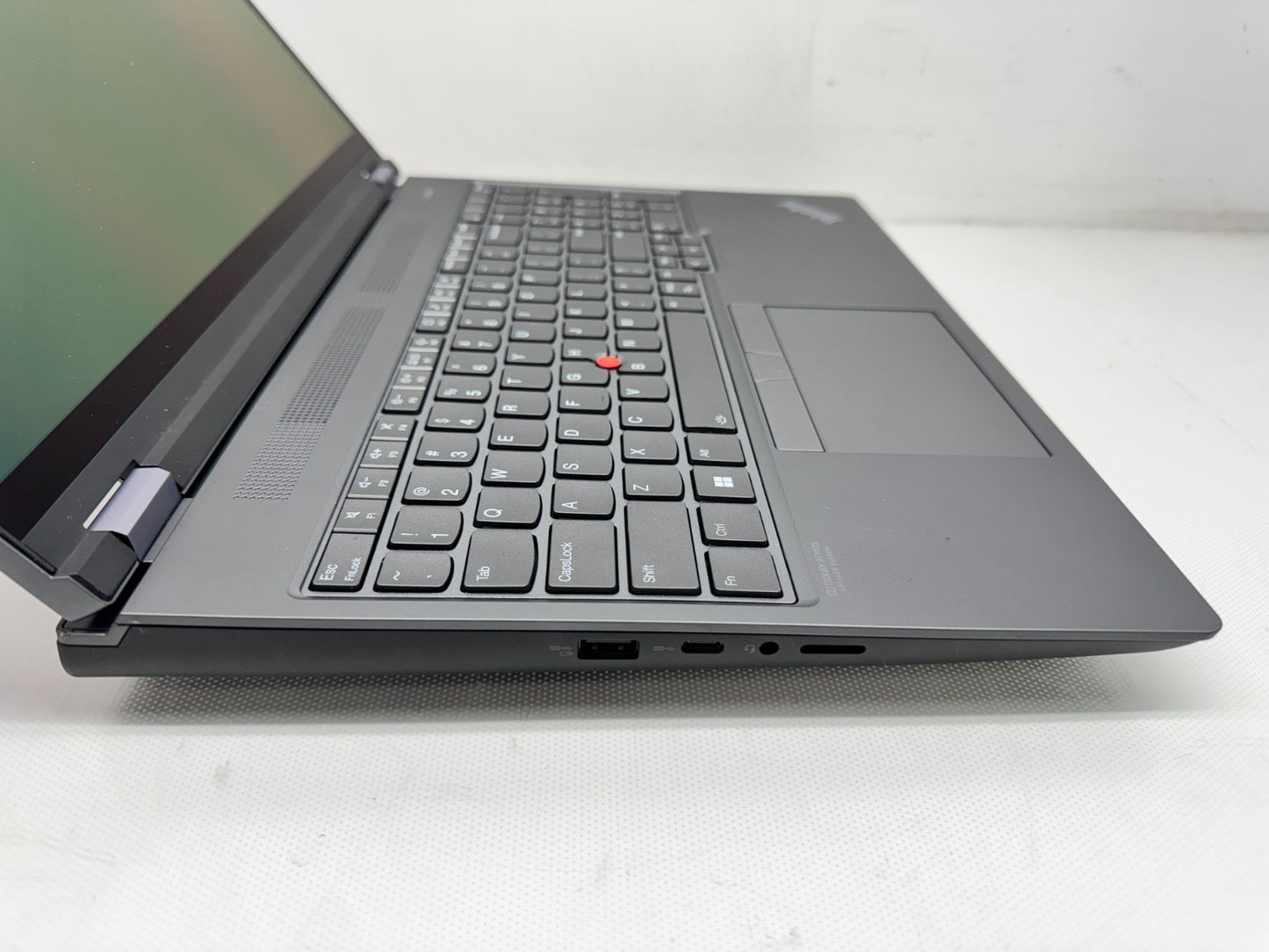 Lenovo ThinkPad P16 Gen 1 16" Intel i9-12950HX@2.50GHz 32G 1TB RTX A2000 *READ*