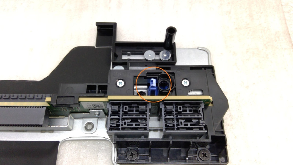 Dell EMC PowerEdge R750 R7525 Series Riser 2 Card DF7XH 0DF7XH *READ*
