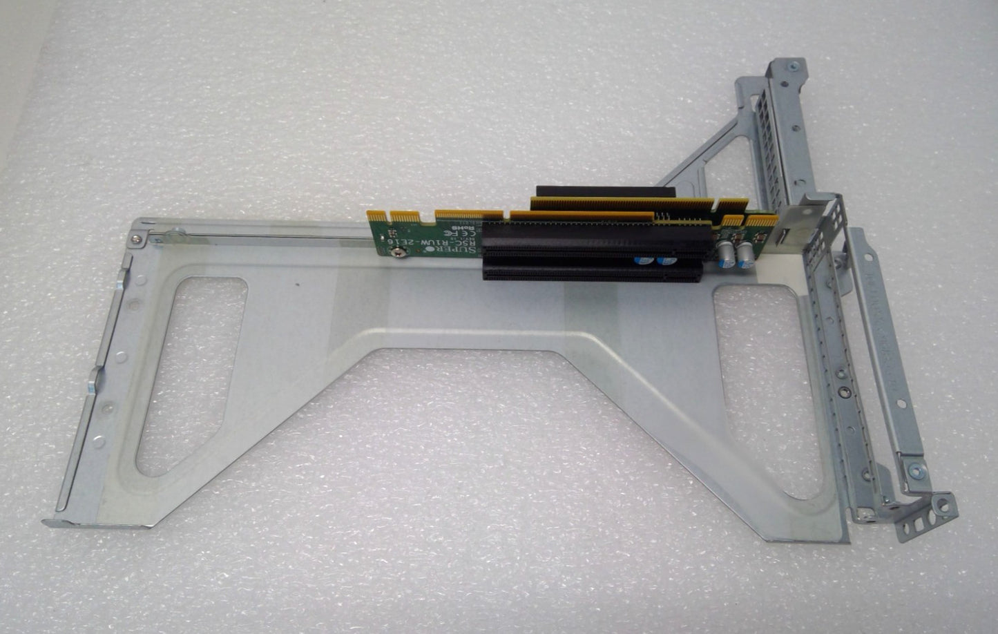 Supermicro RSC-R1UW-2E16/RSC-R1UW-E8R 1U WIO &PCI-E x16/x8 Riser Cards W/Bracket