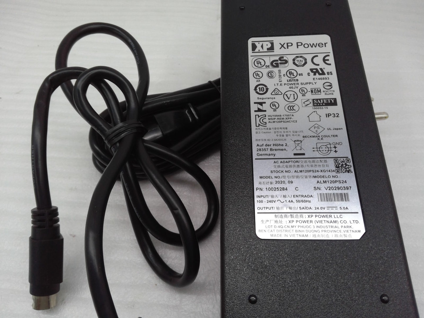 XP Power ALM120PS24 ALM120PS24-XG1434 4-pin 24V 5A Power Supply Adapter Charger
