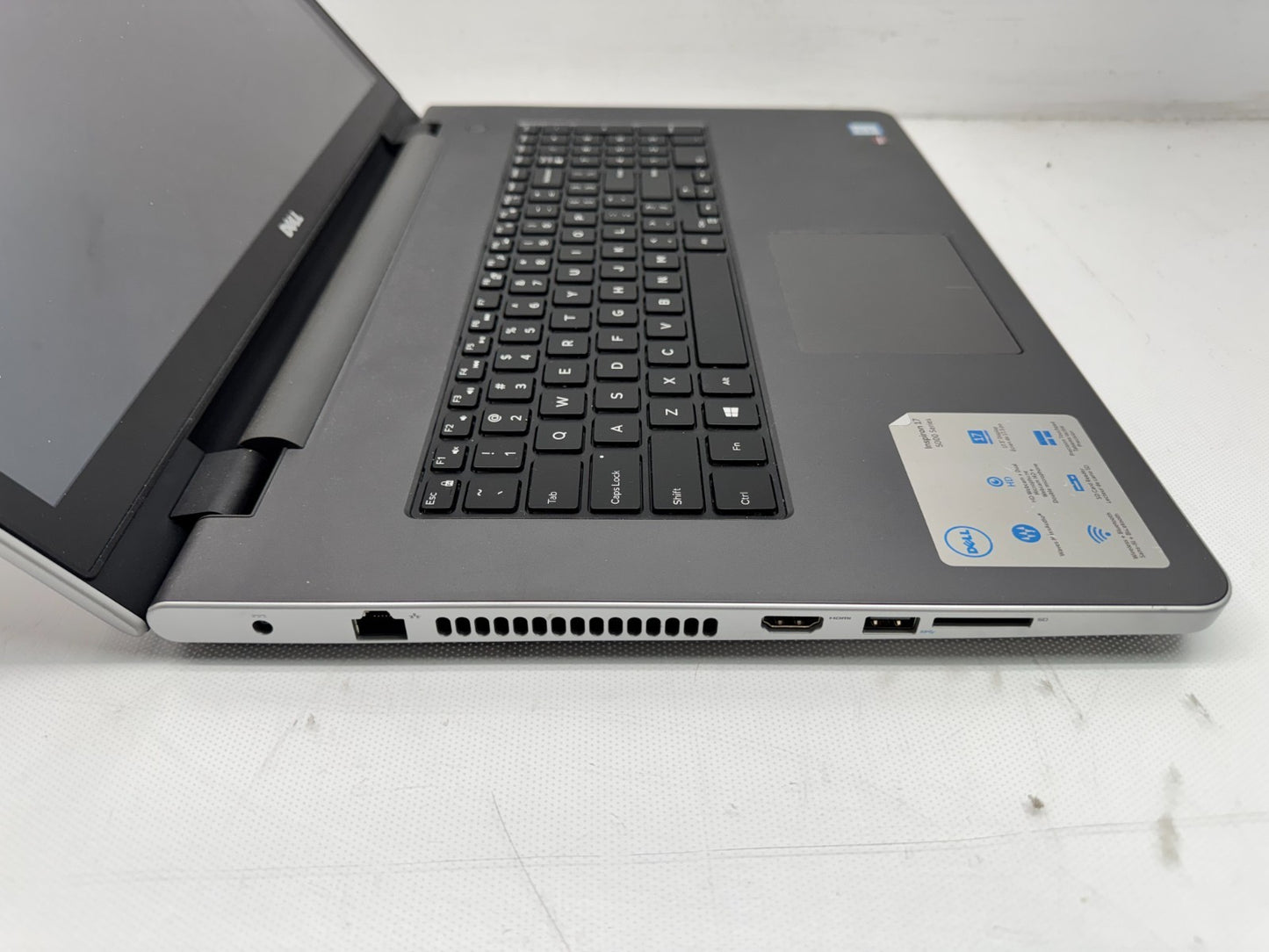 Dell Inspiron 5759 Intel i7-6500U@2.5GHz 16GB 256GB R5 M335 W/AC Windows 11