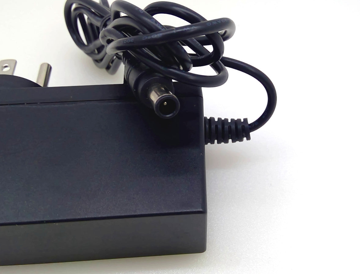 Genuine LG EAY65897805 AC Adapter 19V 2.53A 48W MS-V2530R190-048L0-US Center Pin