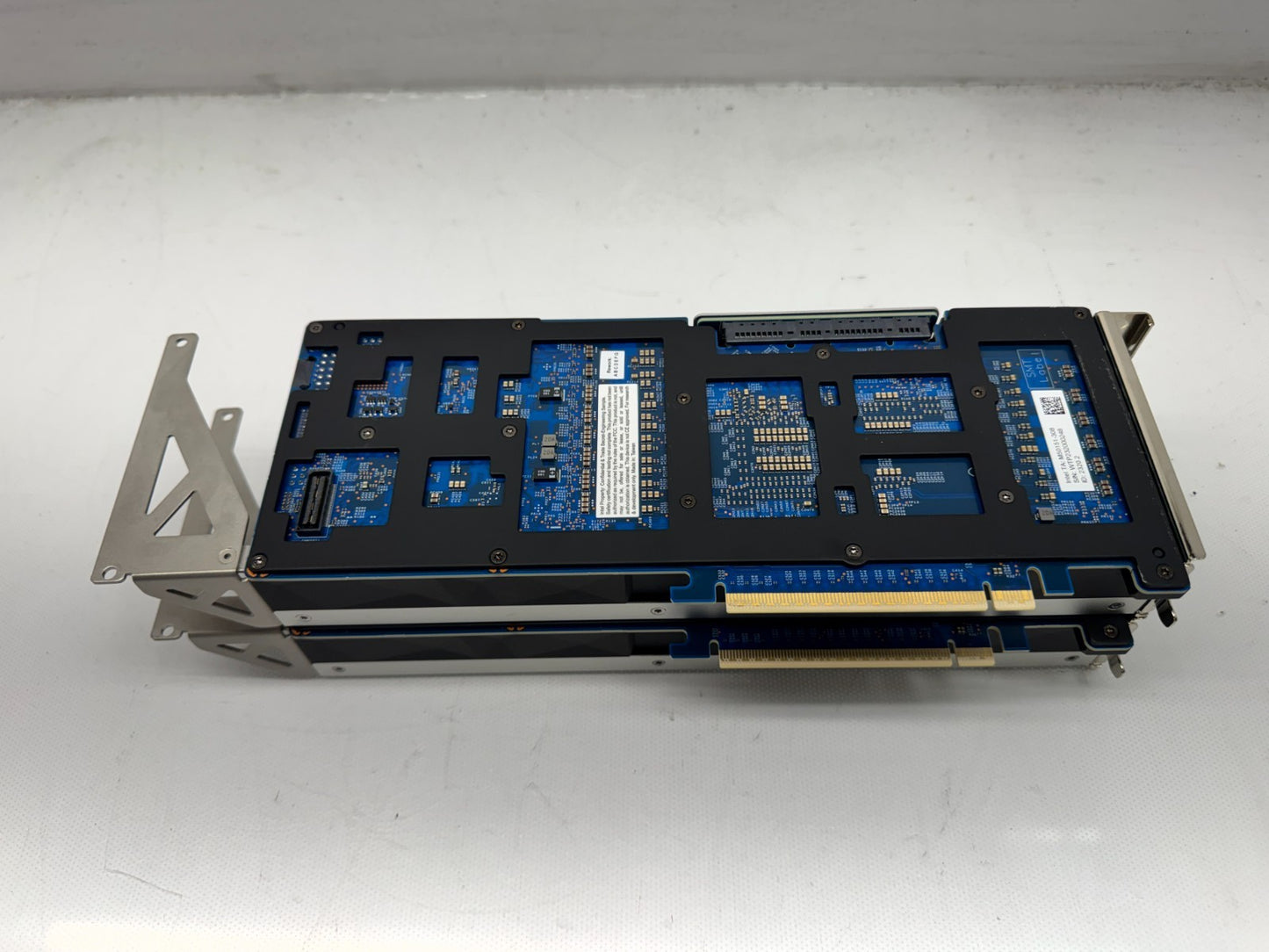 Dual Intel Data Center Max 1100 48GB HBM2e 300W PCIe5 x16 GPU W/brige M50151-308