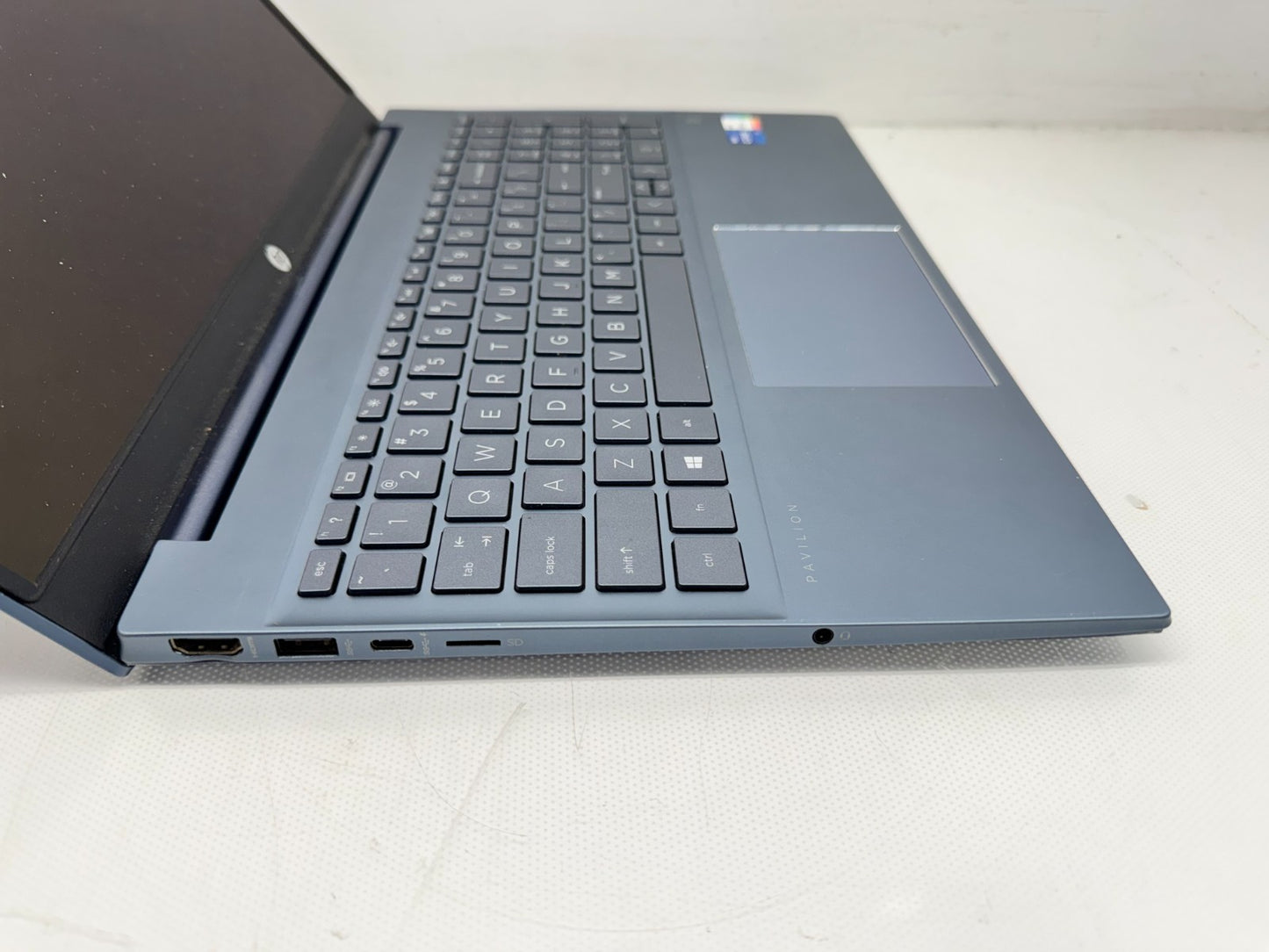 HP Pavilion 15-eg0073cl i7-1165G7@2.8GHz 16G 256 SSD Windows 11 *READ*