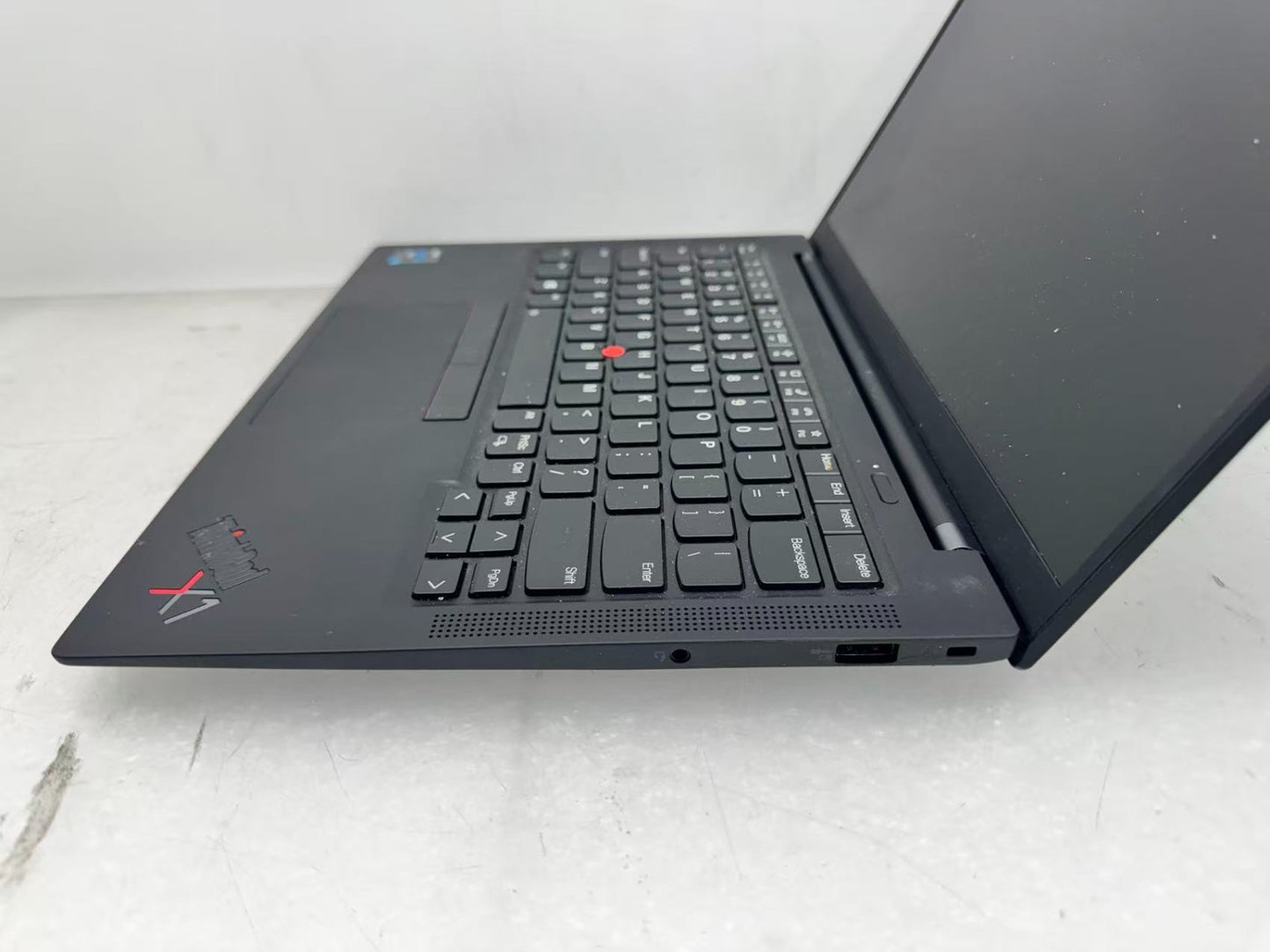 Lenovo ThinkPad X1 Carbon Gen 9 14" Intel i5-1135G7@2.4GHz 8GB DDR4 256G W/AC