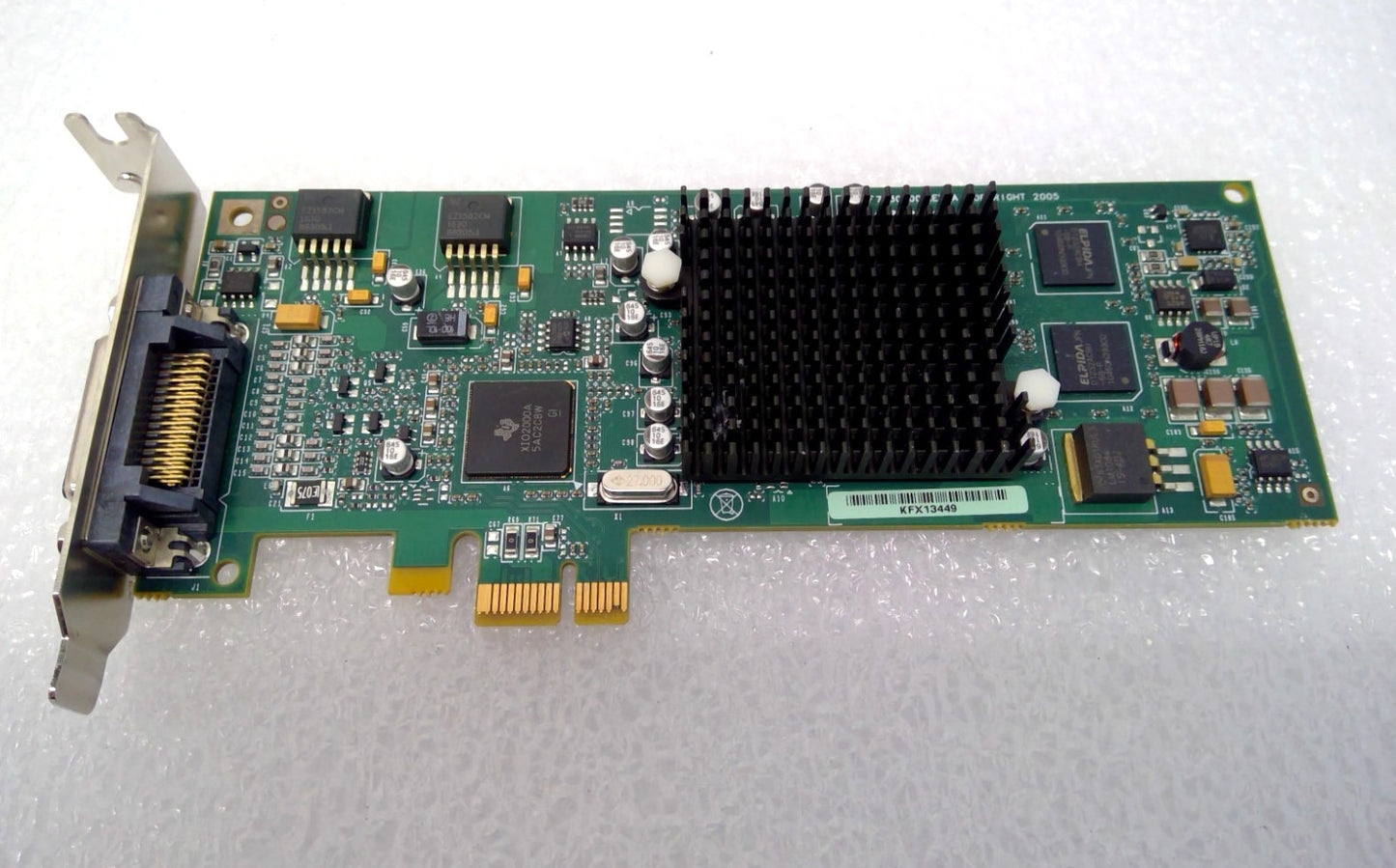 IBM Power GXT145 PCIe x1 Graphics Accelerator FRU P/N: 74Y3227