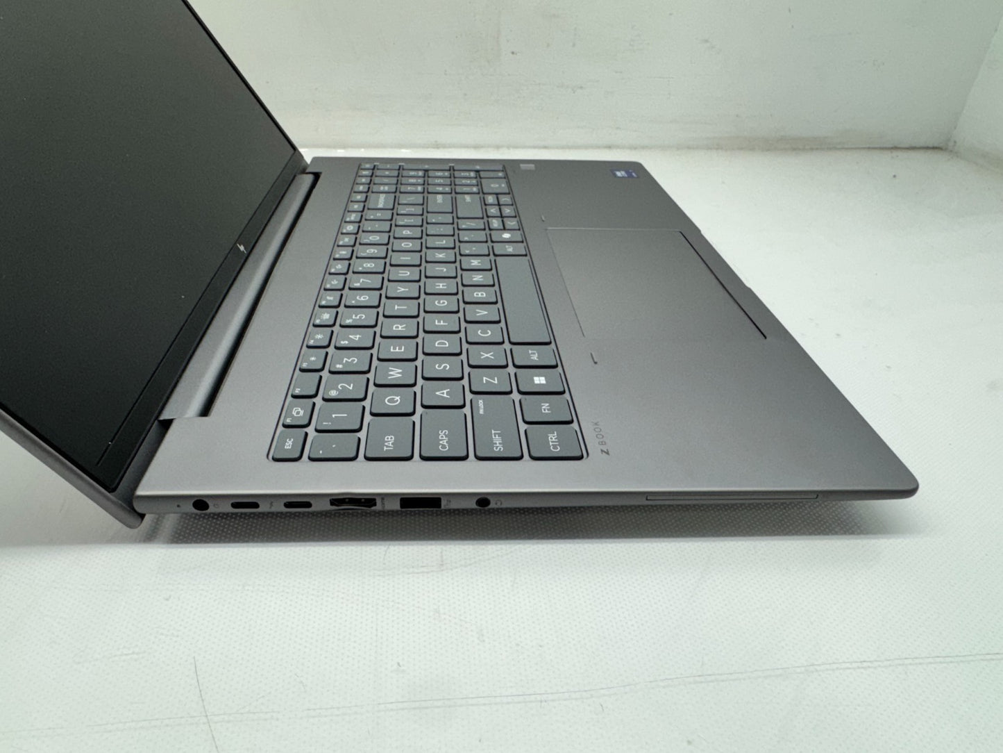 HP Zbook Power 16 G11 Ultra 7 155H@1.4GHz 16GB 256G RTX 1000 Win 11 W/AC*READ*