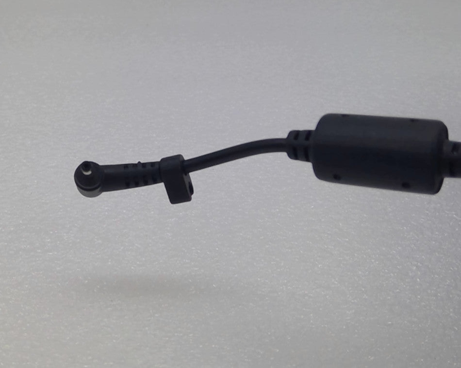 Genuine ASUS 30W AC Adapter Model EXA1004UH  19V 1.58A Small Round Tip 2.5mm OEM