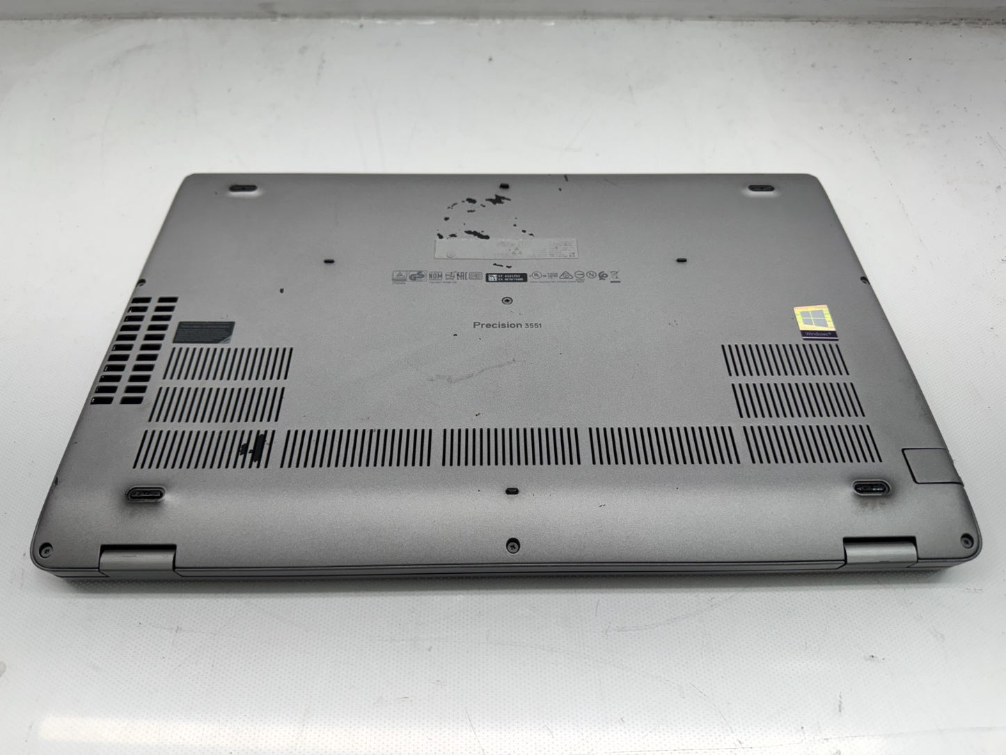 Dell Precision 3551 15.6" Laptop i7-10750H@1.7GHz 16G 256GB P620 W/AC *READ*