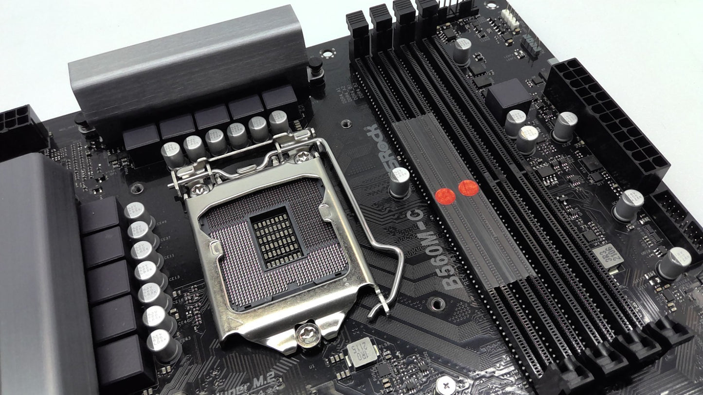 ASRock B560M-C Motherboard DDR4 LGA1200 Micro ATX  No WiFi Card *Read*