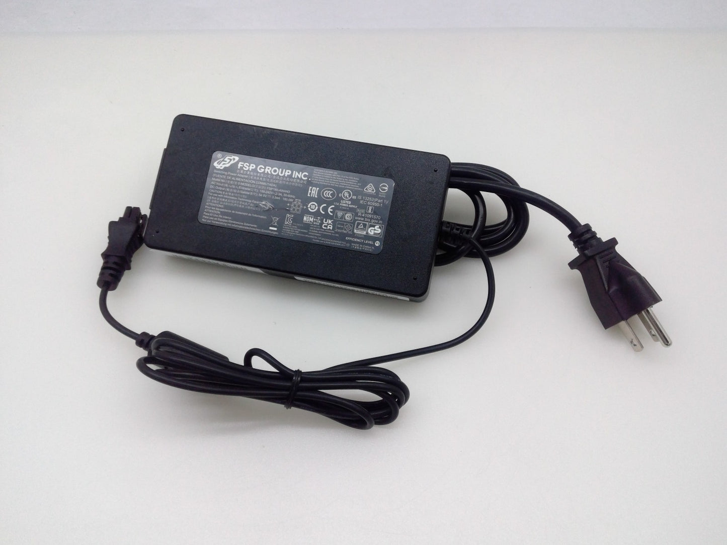 FSP /Cradlepoint 170751-001 180W Power Supply for AER2200 / E3000 4 Holes