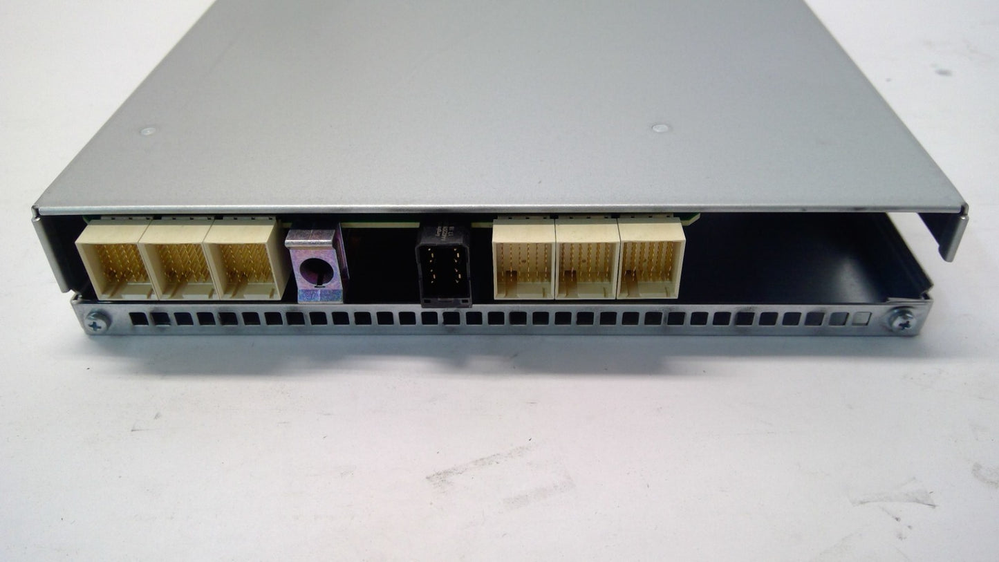 NetApp IOM12 SAS 12Gbps Storage Controller 111-02850+C3/4/5