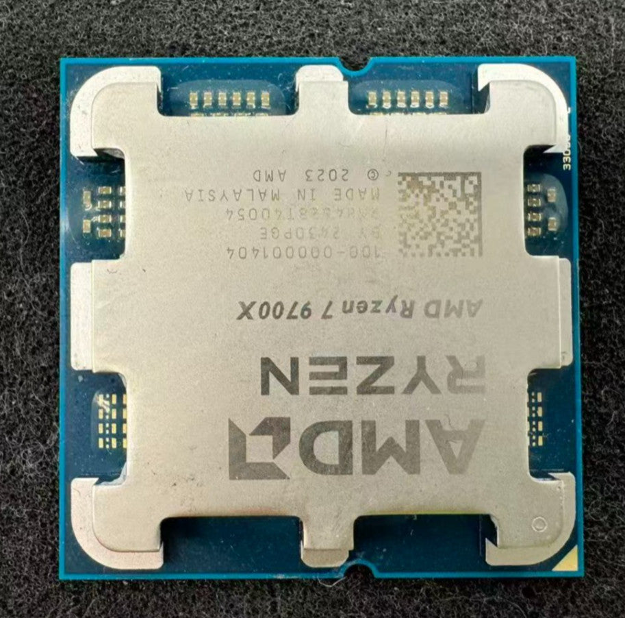 AMD Ryzen 7 9700X Desktop Processor 3.8 GHz, 8-Core, 16-Thread Socket AM5 Tested