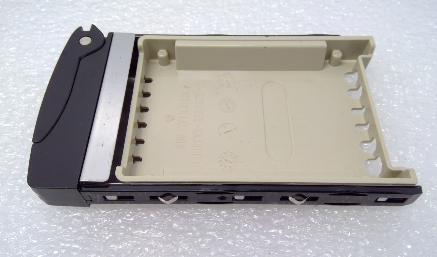 LOT OF 5 Supermicro 2.5" SATA SAS HDD Caddy Tray&Slot Filer 01-SB16105-XX00C102E