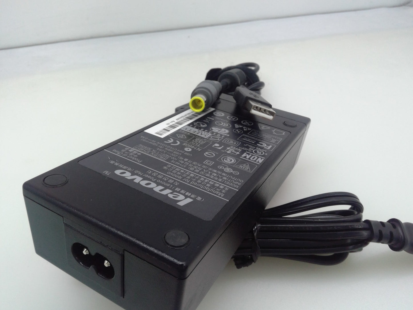 Genuine Lenovo 57Y4616 20V 3.25A Black Power Hub Adapter Tip USB & 7.4*5.0mm