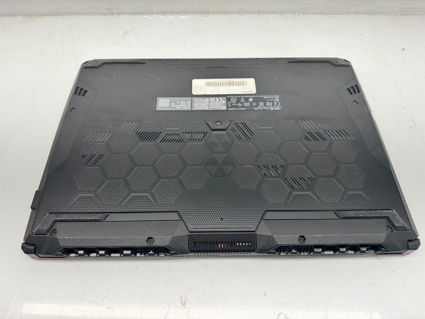 ASUS TUF FX506LH Intel i5-10300H@2.50GHz 16GB 256G GTX 1650 Windows 11 No AC