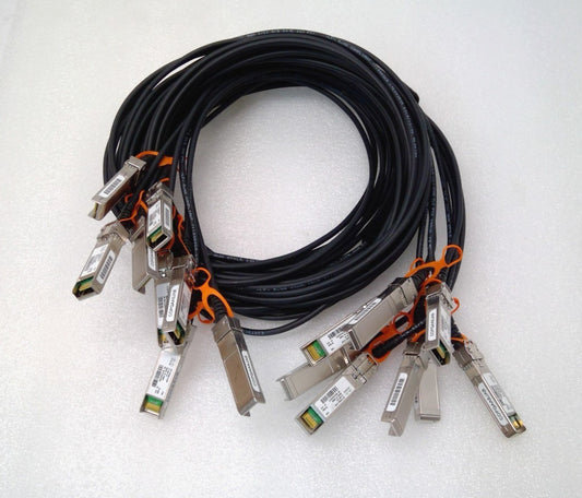 LOT OF 8 CISCO SFP-H10GB-CU3M SFP+ 3 Meter 10GBASE Twinax Cable 37-0961-03