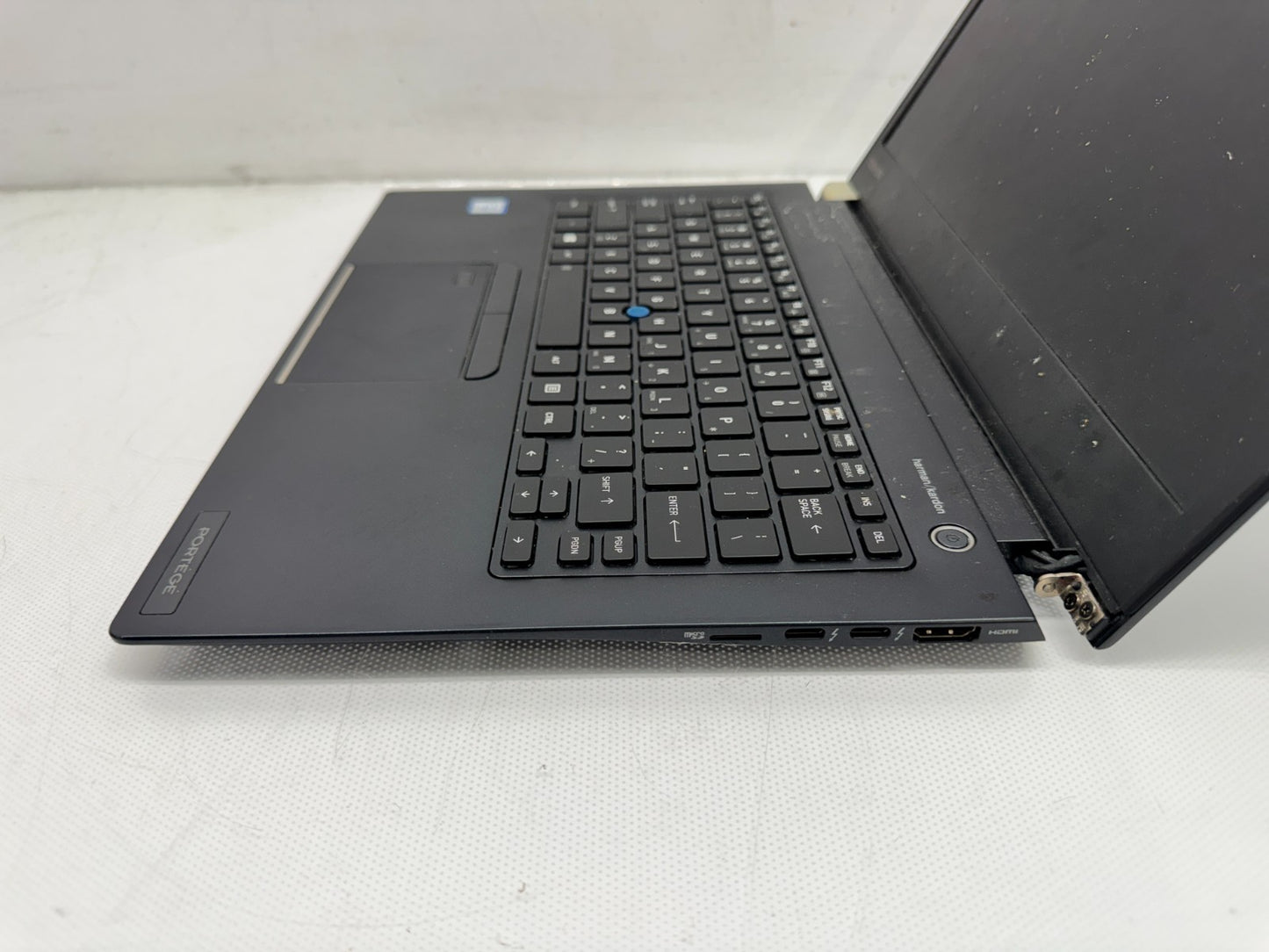 Toshiba Portege X30-E Intel i5-8350U@1.7Ghz 16GB RAM 256 SSD Laptop  **Read**