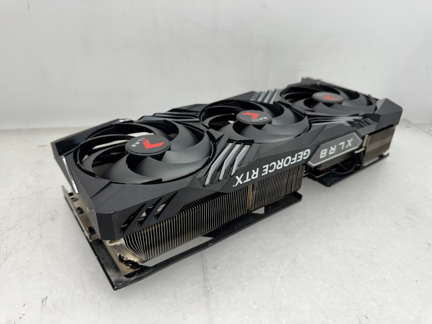 PNY GeForce RTX 4070Ti Super 16GB GDDR6X XLR8 Gaming VERTO™EPIC-X Graphics Card*