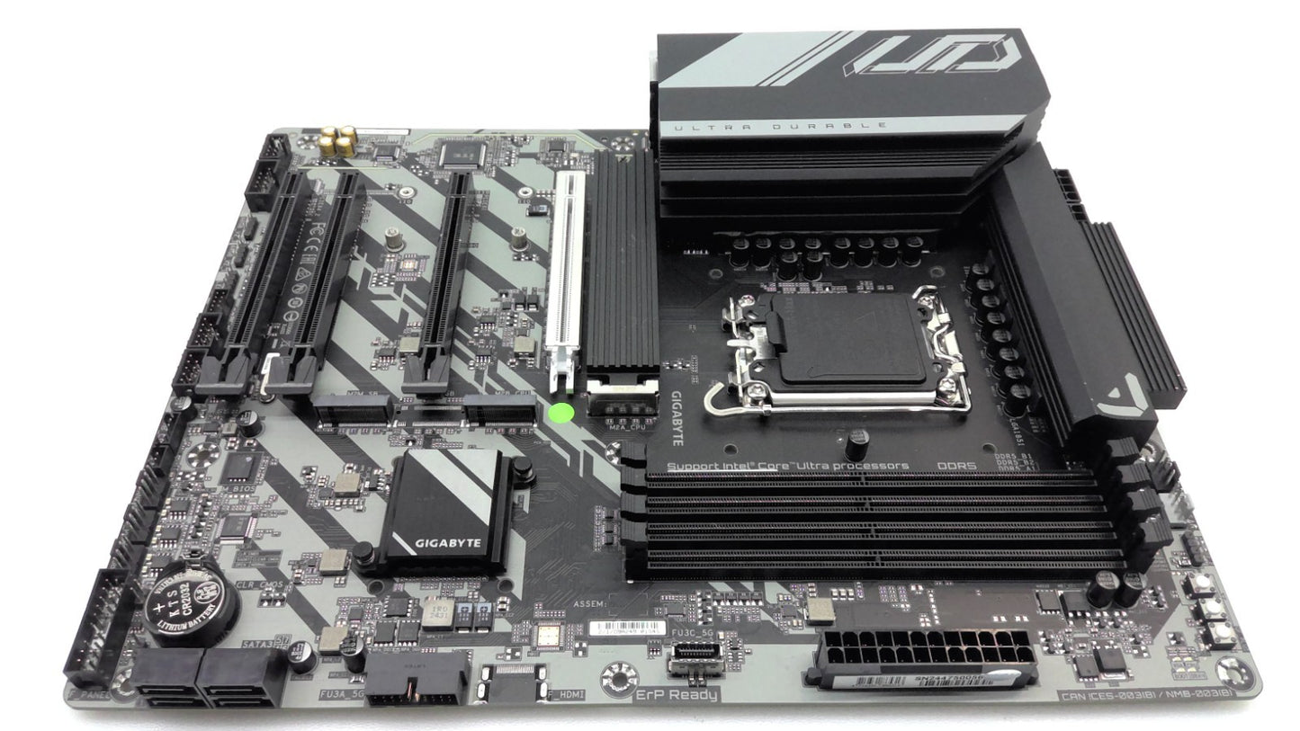 GIGABYTE Z890 UD WIFI6E DDR5 Socket LGA1851 ATX  Ｍotherboard *Read*