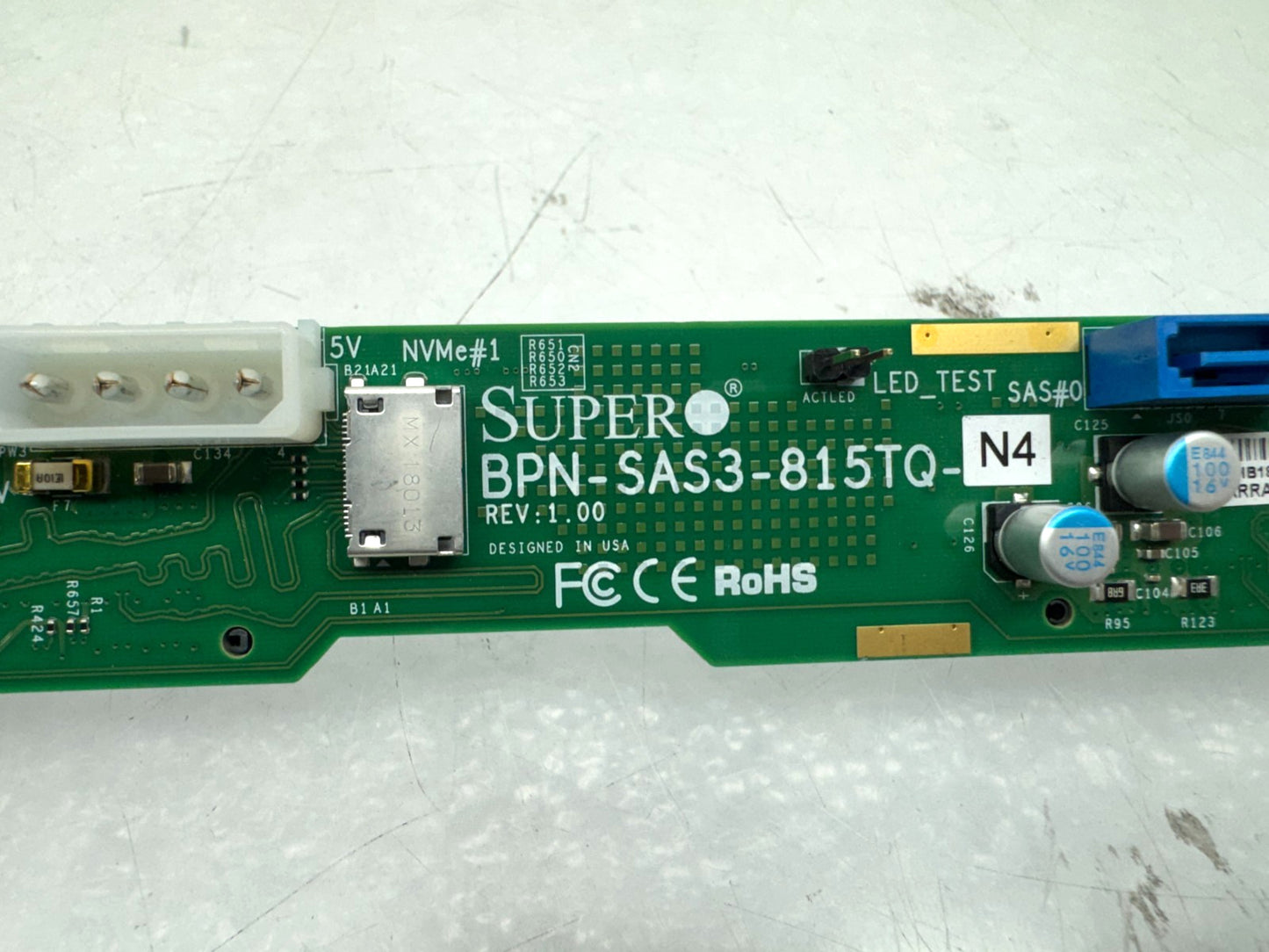 Supermicro NVMe/SATA/SAS drive bays 1U NVMe Backplane BPN-SAS3-815TQ-N4