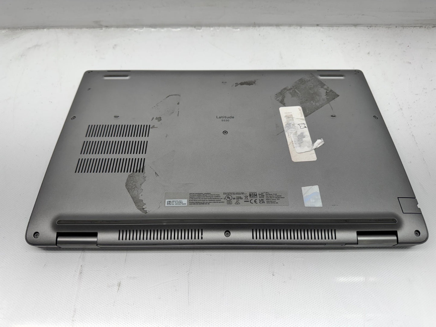 Dell Latitude 5530 Intel i7-1265U@1.8Ghz 16GB RAM 256G SSD MX550 W/AC*READ*