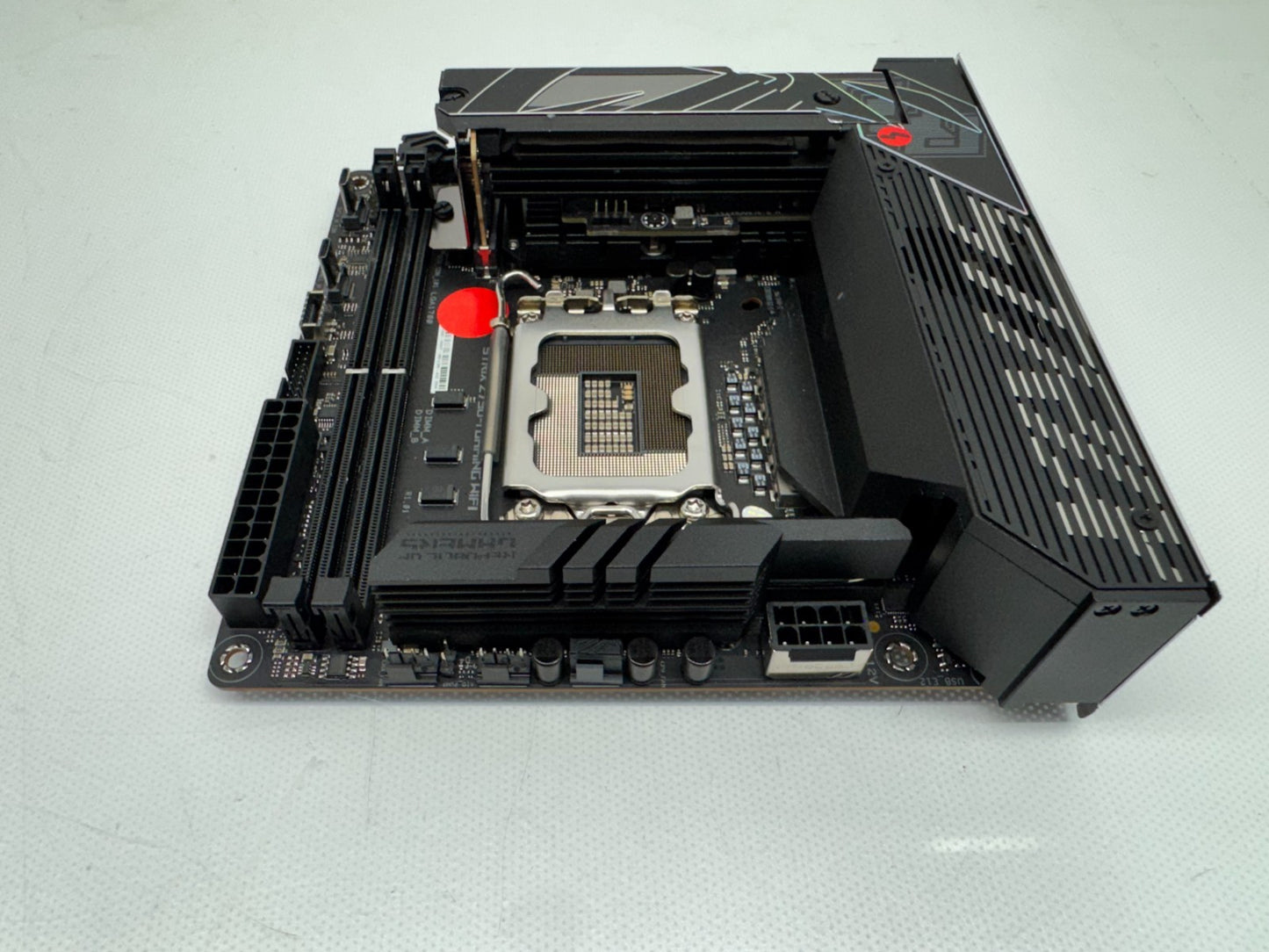 *For Parts* Strix Z790-I GAMING WIFI Socket 1700 DDR5 PCIE 5.0 x 16 Motherboard