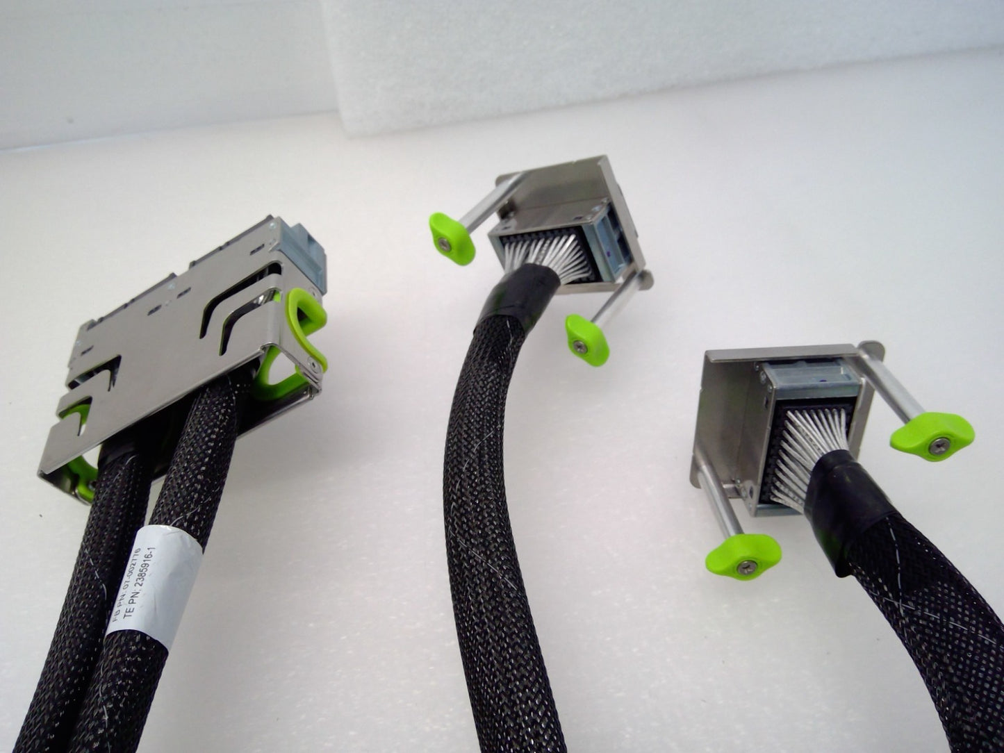 TE Connectivity  2385916-1 STRADA Whisper High Speed Backplane plane Cable