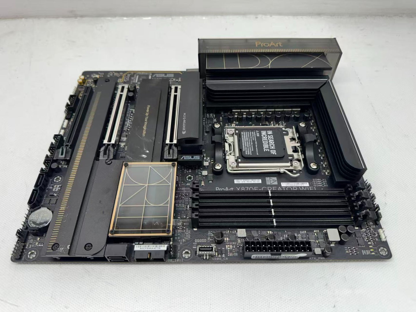 ASUS X870E-CREATOR WIFI 7 DDR5 PCIe 5.0 Dual USB4 Motherboard HDMI DP