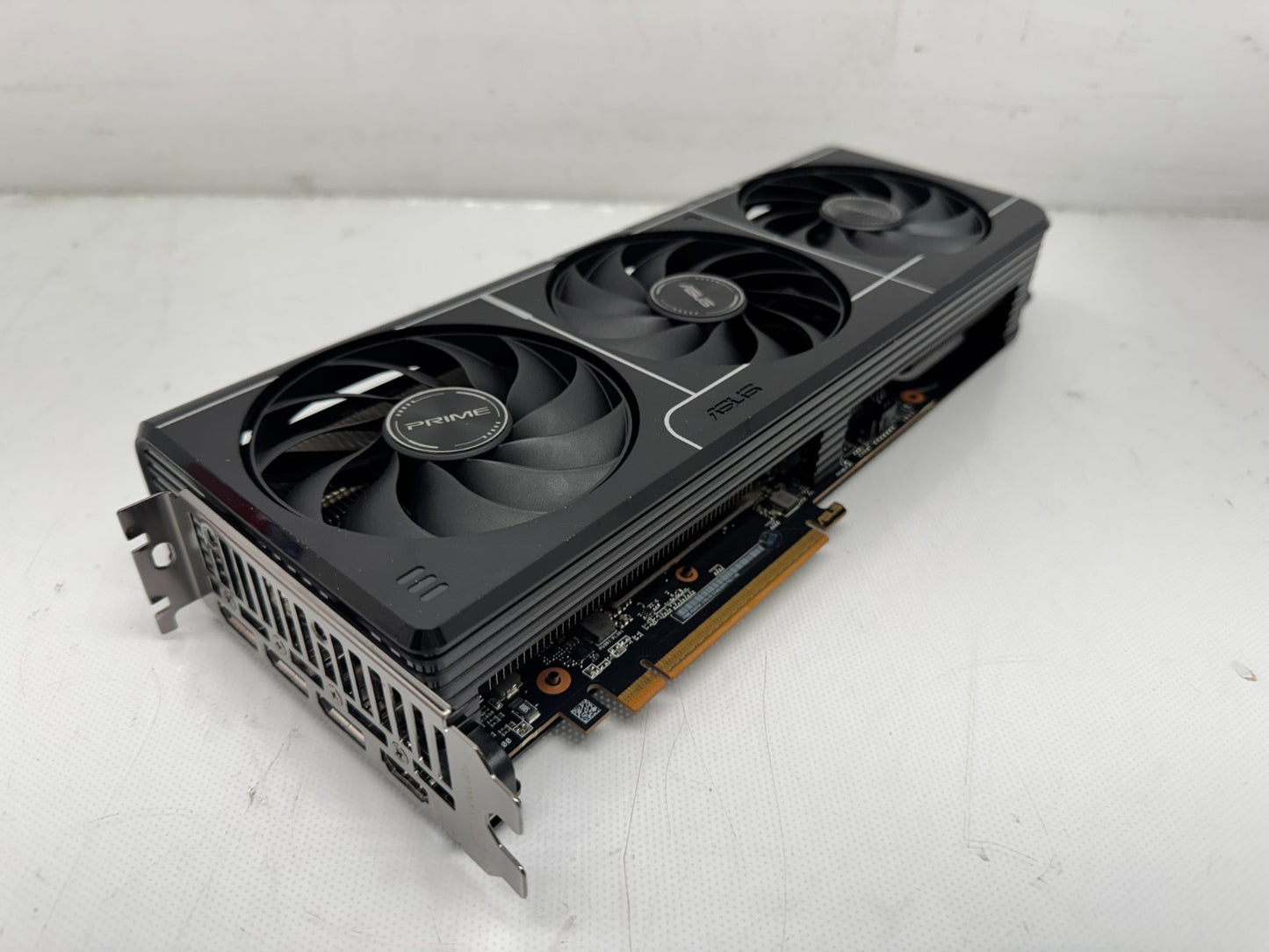 ASUS PRIME Radeon RX 9070 XT GDDR6 OC 16GB Graphics Card *READ*