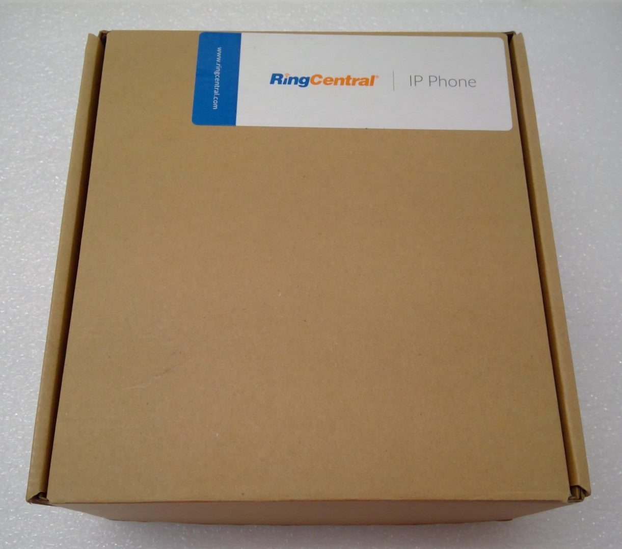 Polycom VVX 201 IP Phone RingCentral Co-Branded 2-Line VoIP Phone 2314-4045 READ