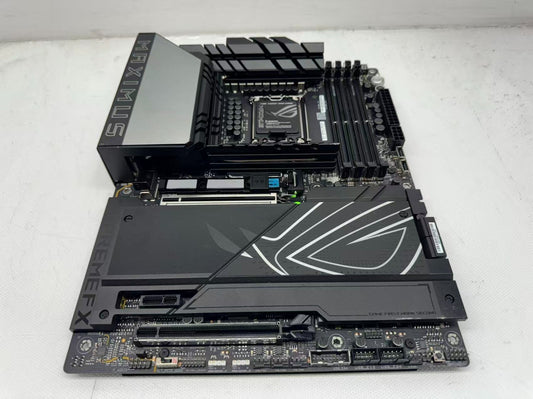 ROG Maximus Z890 EXTREME motherboard DDR5 Intel Ultra CPU PCIe 5.0 *READ*