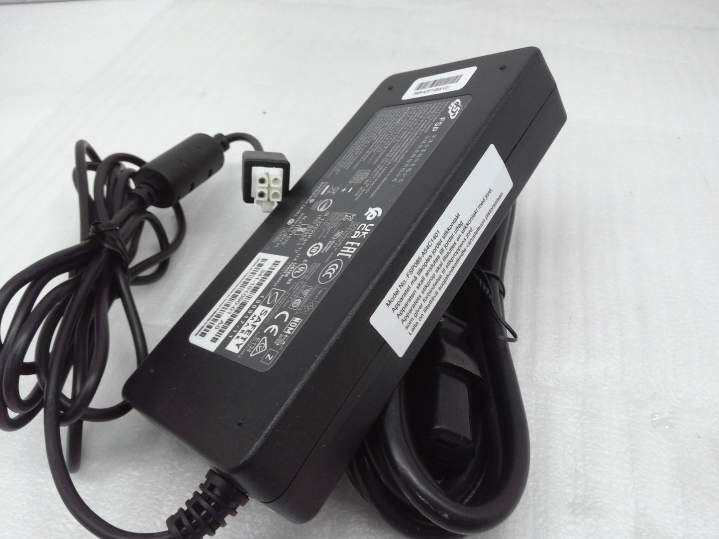 OEM FSP FSP085-A54C1401 4Pin 341-101090-01 54V 1.58A 85W AC Adapter Power Supply